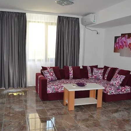 Seashells Mamaia Nord